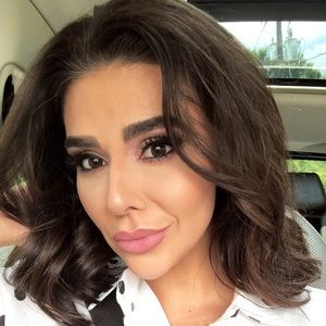 Meet your Posher, Christina